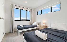Cozy Brand New Townhouse 5